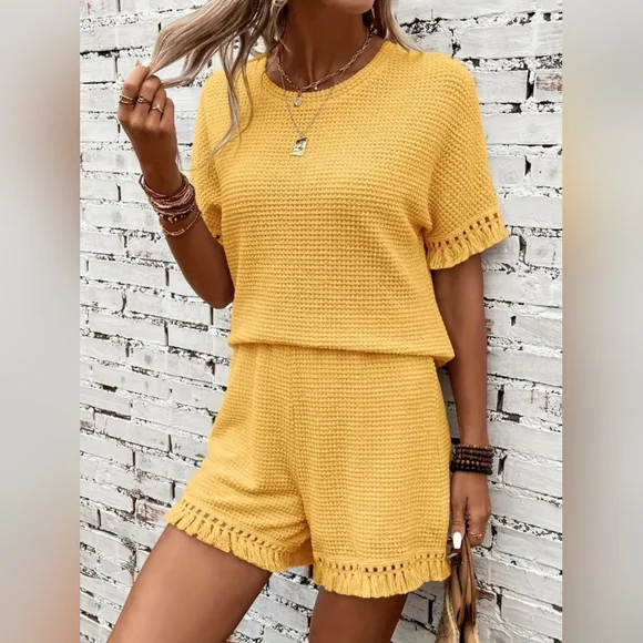 Women's Full Size Mustard Yellow Knit Two-Piece Set - Picture 4 of 9
